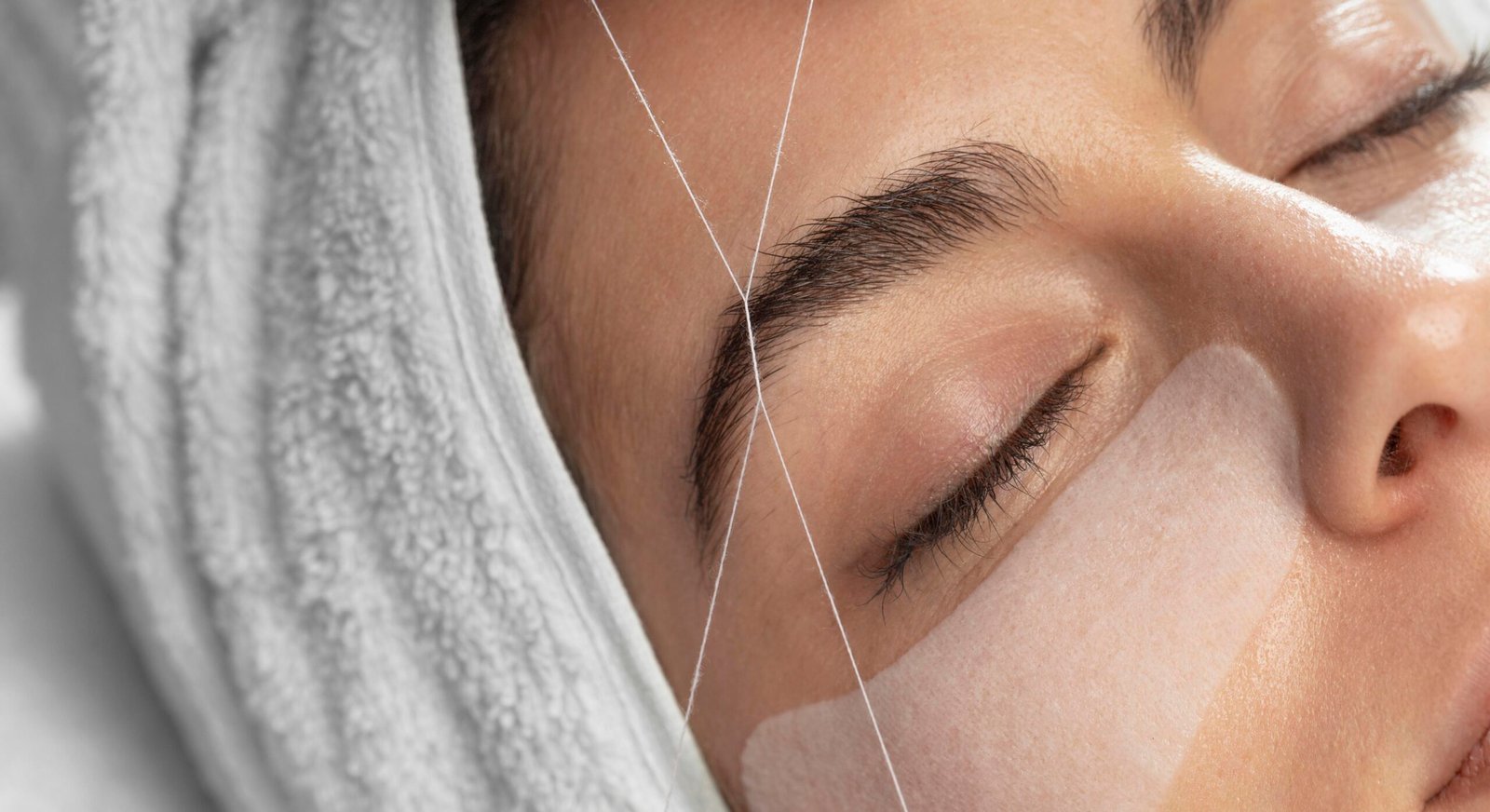 woman-relaxing-beauty-salon
